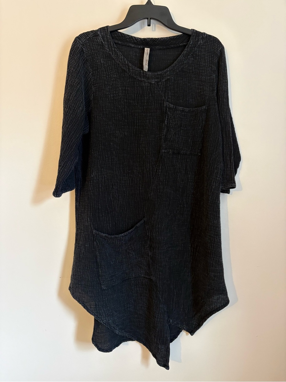 Asymmetrical Black Pocket Tunic Dress